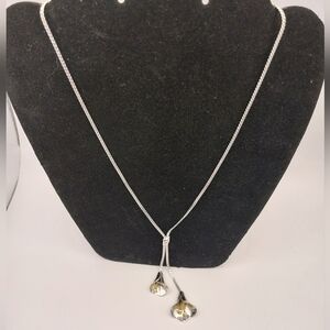 Vintage Avon Silver and Gold Flower Necklace